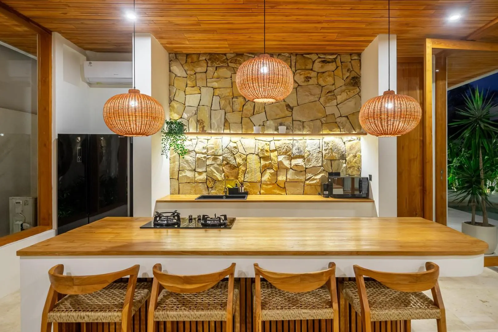 Villa Lila - Stylish 2 Bedroom Retreat In Bingin Uluwatu  Indonesia