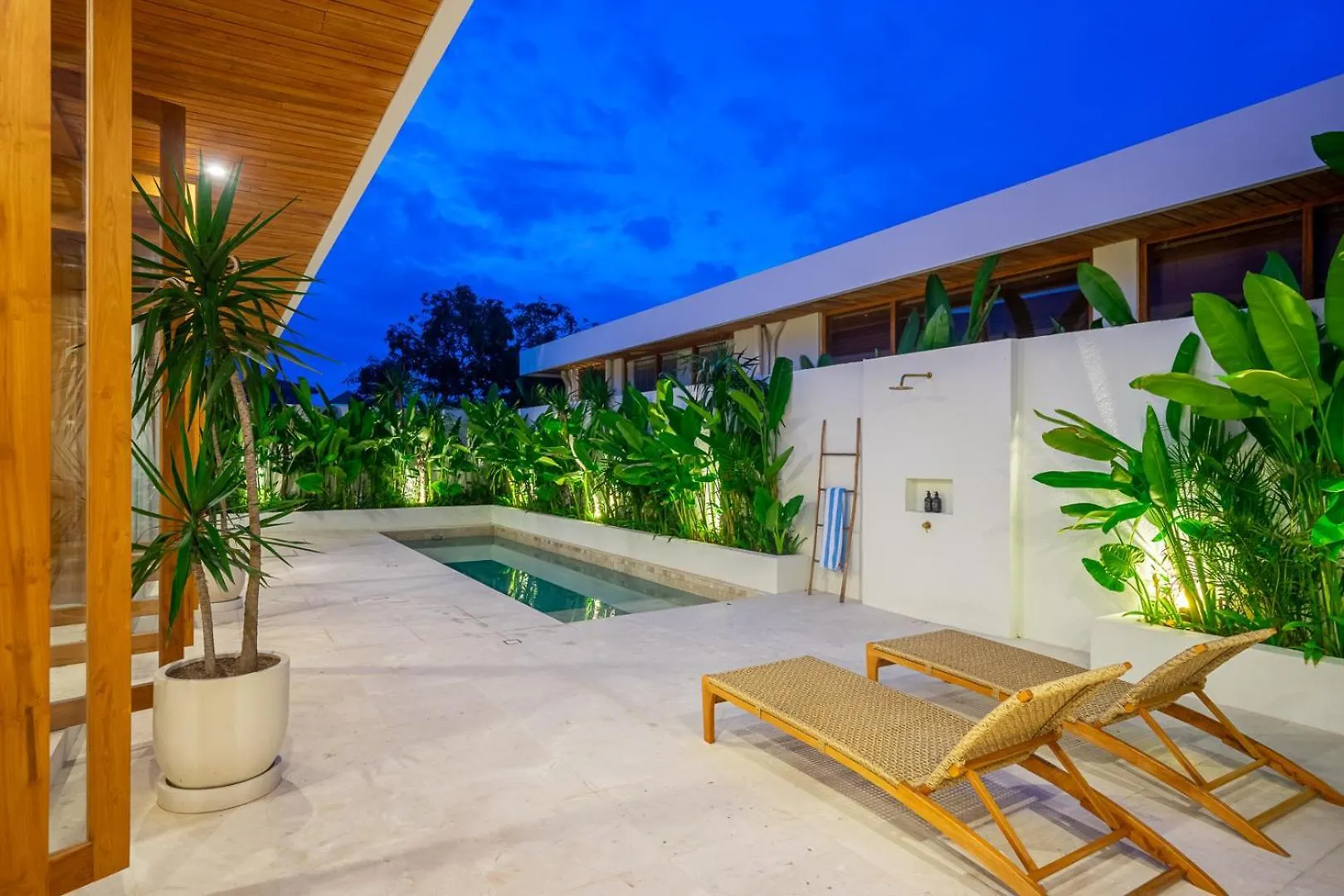 Villa Lila - Stylish 2 Bedroom Retreat In Bingin Uluwatu  Uluwatu (Bali)